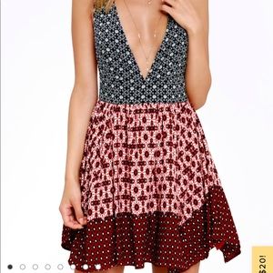 La Vie en Roses Navy Blue and Red Floral Print Dress